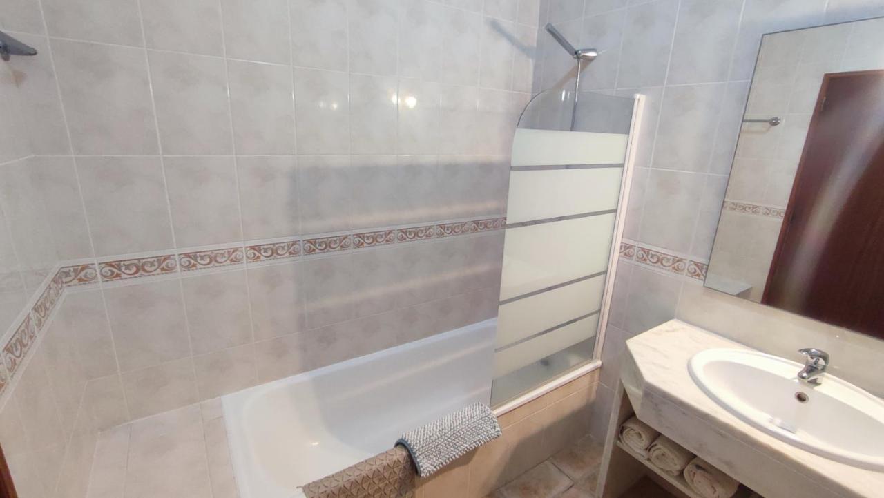 Sea house Villa Salema Kültér fotó